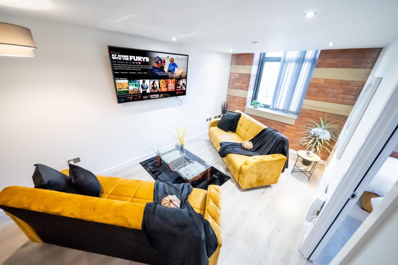 Bv Spacious 1-Bedroom Apartment Close To Town Center - Sleeps 6 Bradford  Exteriér fotografie