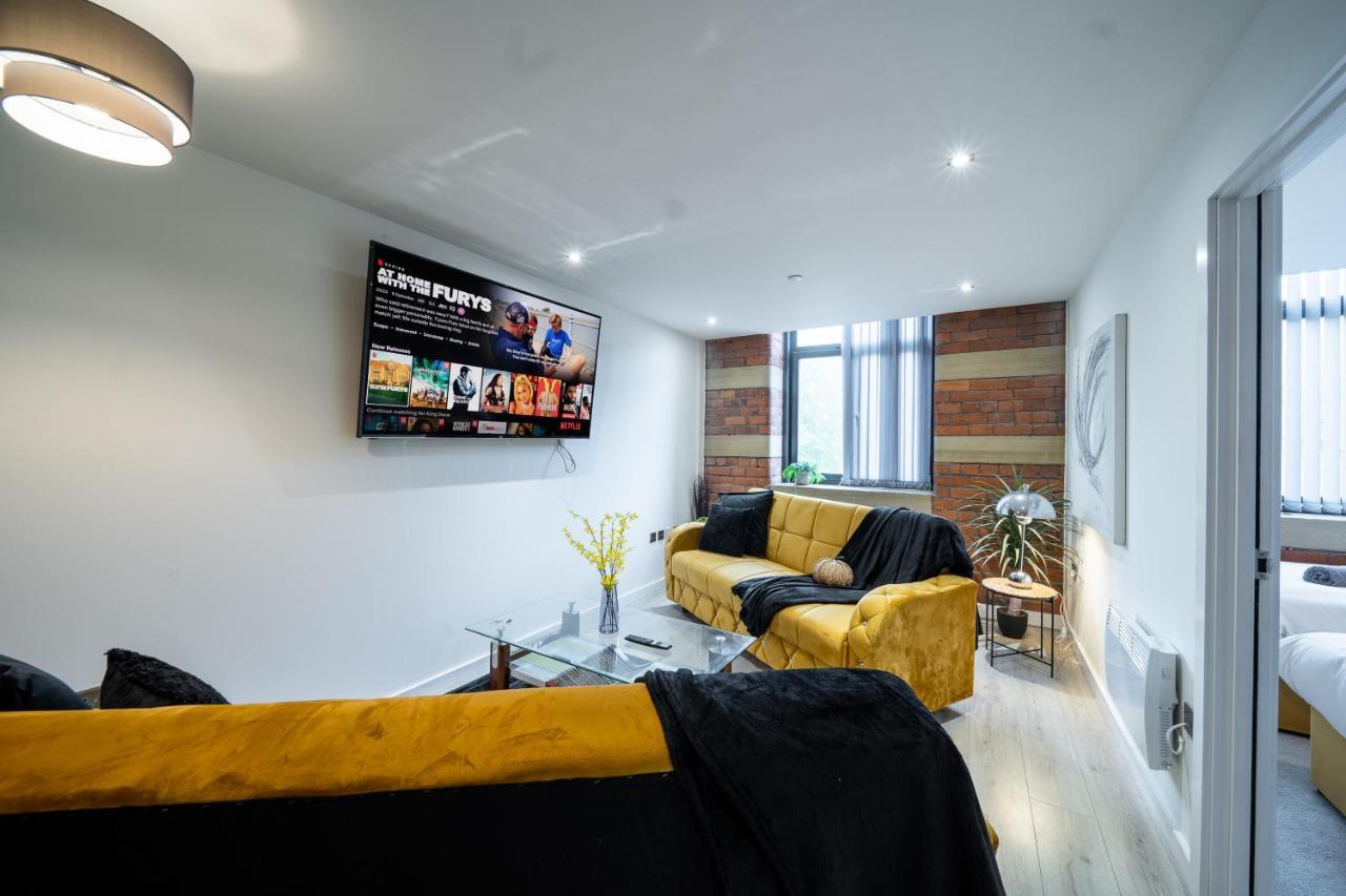 Bv Spacious 1-Bedroom Apartment Close To Town Center - Sleeps 6 Bradford  Exteriér fotografie